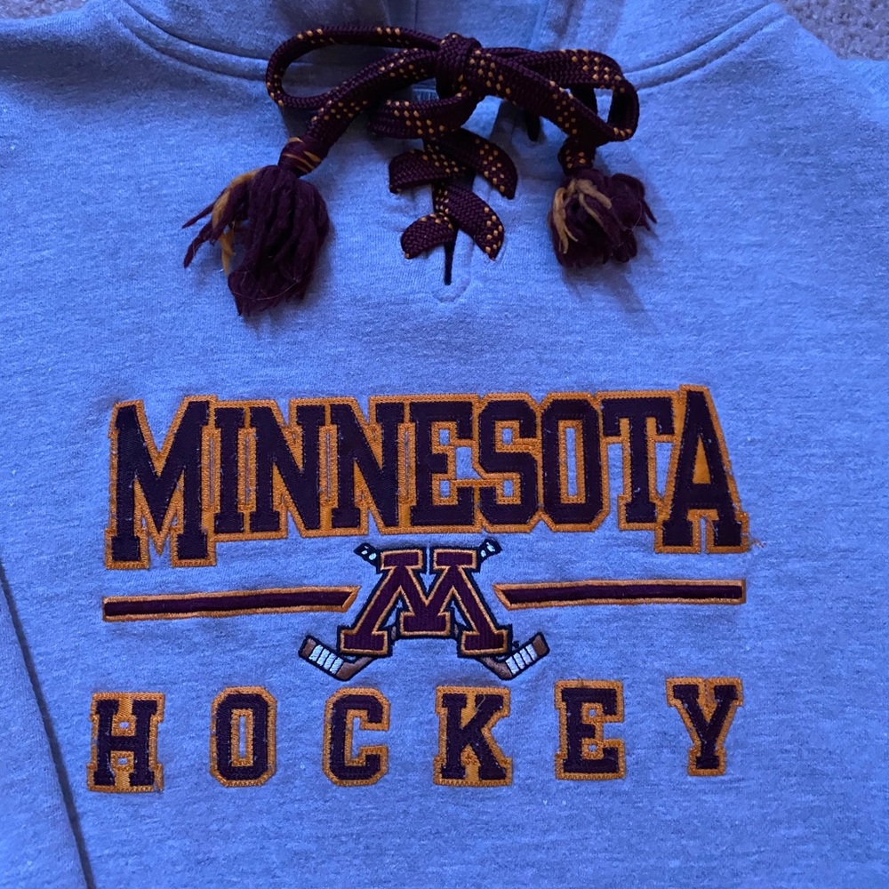 HOCKEY SWEATSHIRT - Picture 2 of 2